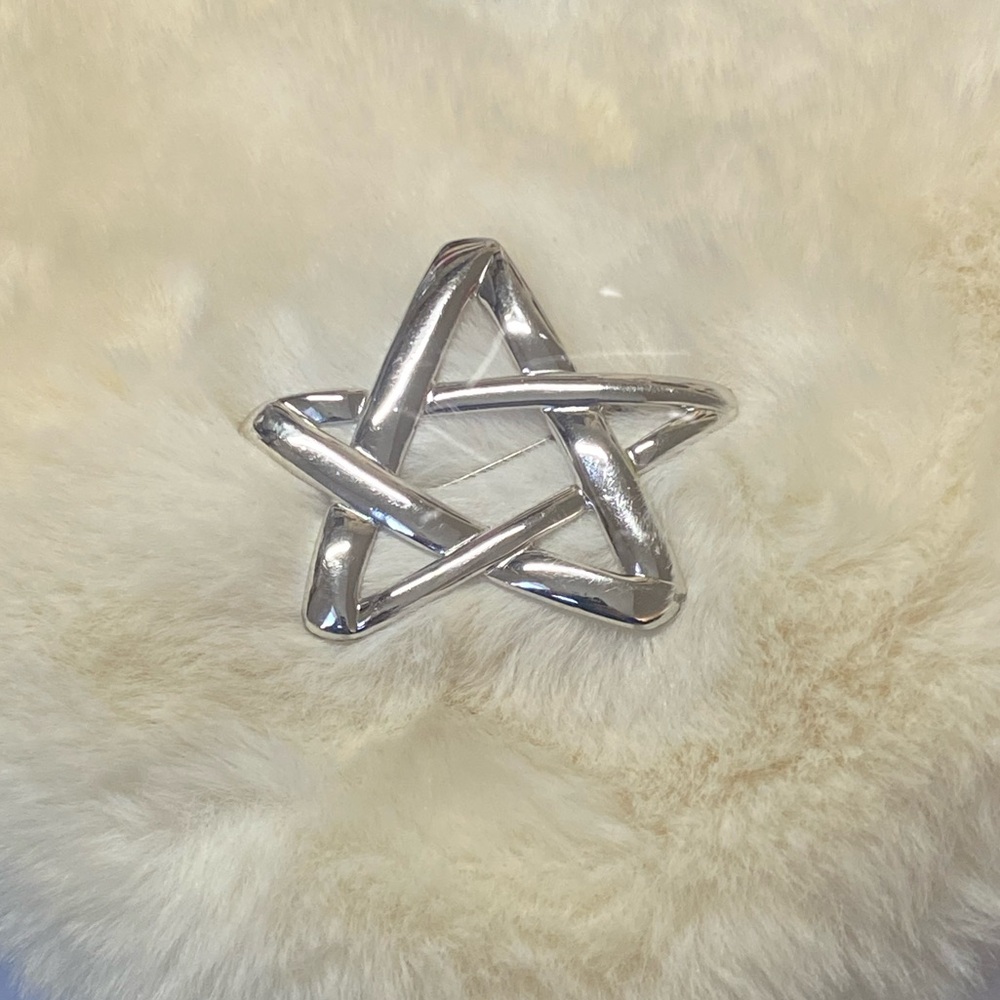 Monet Silver Star Brooch